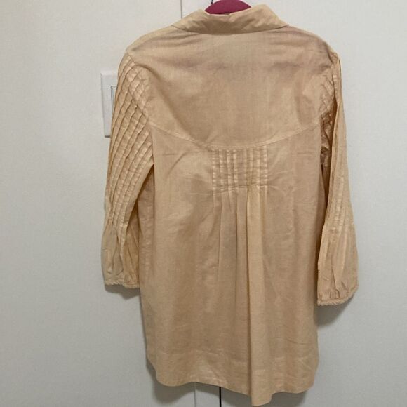 Millou Cotton Pin Tucked Tunic Blouse with Long Sleeve & Button Closure. Size S - Picture 3 of 9